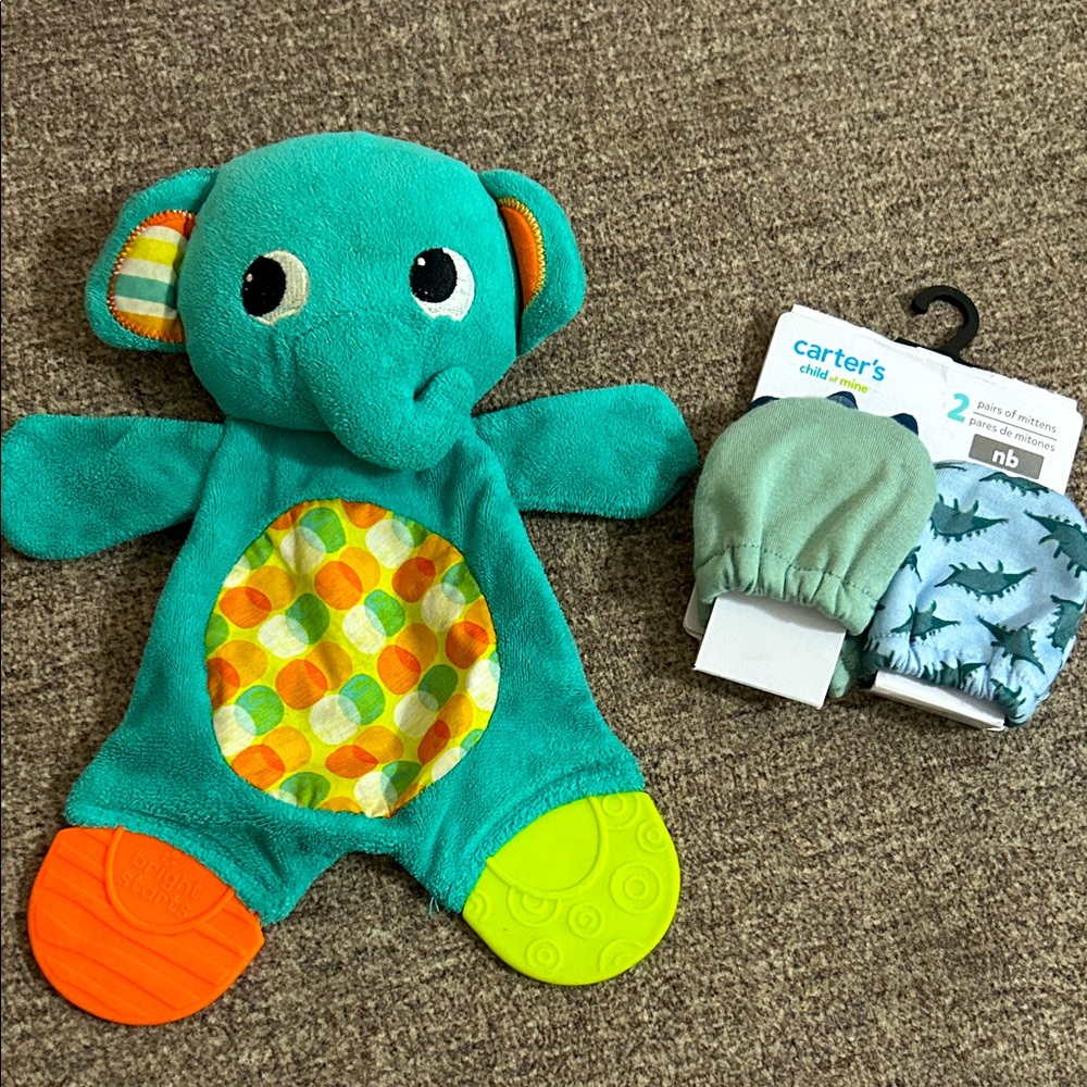 🌺 baby Elephant toy and Newborn mittens with dinosaur theme